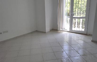 SİTE İÇERİSİNDE SATILIK TAM MÜSTAKİL EV 