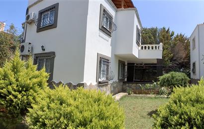 SİTE İÇERİSİNDE SATILIK TAM MÜSTAKİL EV 
