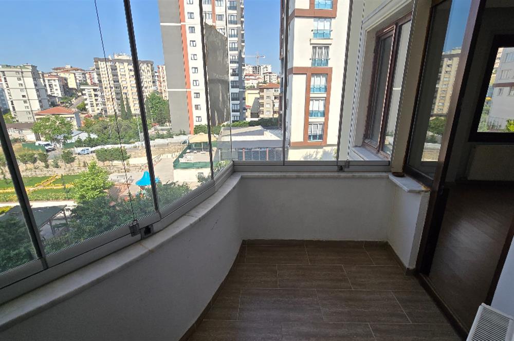 KARTAL HÜRRİYET MAHALLESİ AYAZMA KORU EVLERİ 3+1 KİRALIK DAİRE