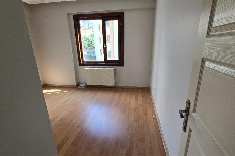 KARTAL HÜRRİYET MAHALLESİ AYAZMA KORU EVLERİ 3+1 KİRALIK DAİRE