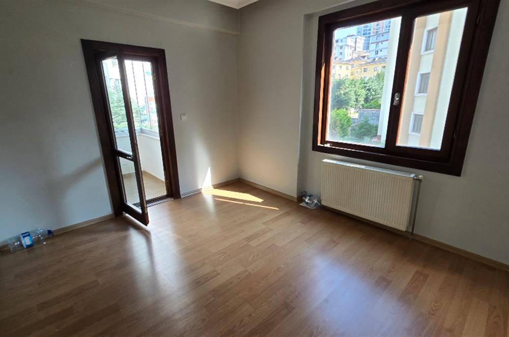 KARTAL HÜRRİYET MAHALLESİ AYAZMA KORU EVLERİ 3+1 KİRALIK DAİRE