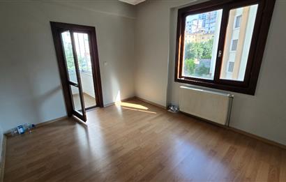 KARTAL HÜRRİYET MAHALLESİ AYAZMA KORU EVLERİ 3+1 KİRALIK DAİRE