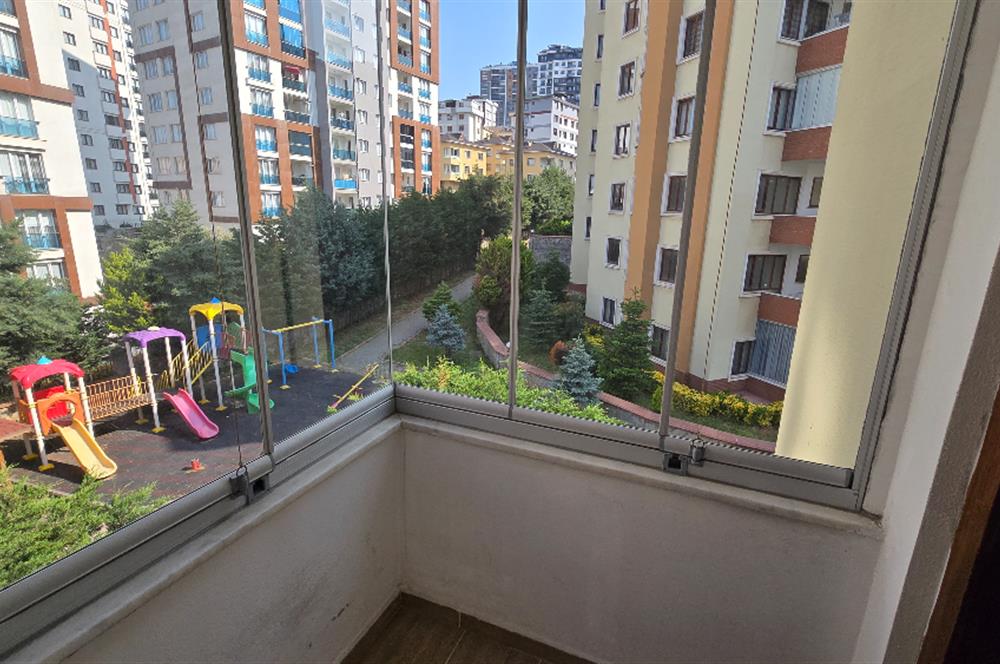 KARTAL HÜRRİYET MAHALLESİ AYAZMA KORU EVLERİ 3+1 KİRALIK DAİRE