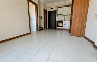 C21 BAL'DAN BAHÇELİEVLER'DE TERASLI 2+1 KİRALIK DAİRE