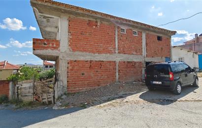 C21 LOCA'DAN HOTAŞLARDA 578 m² ARSA İÇİNDE 140 m² EV