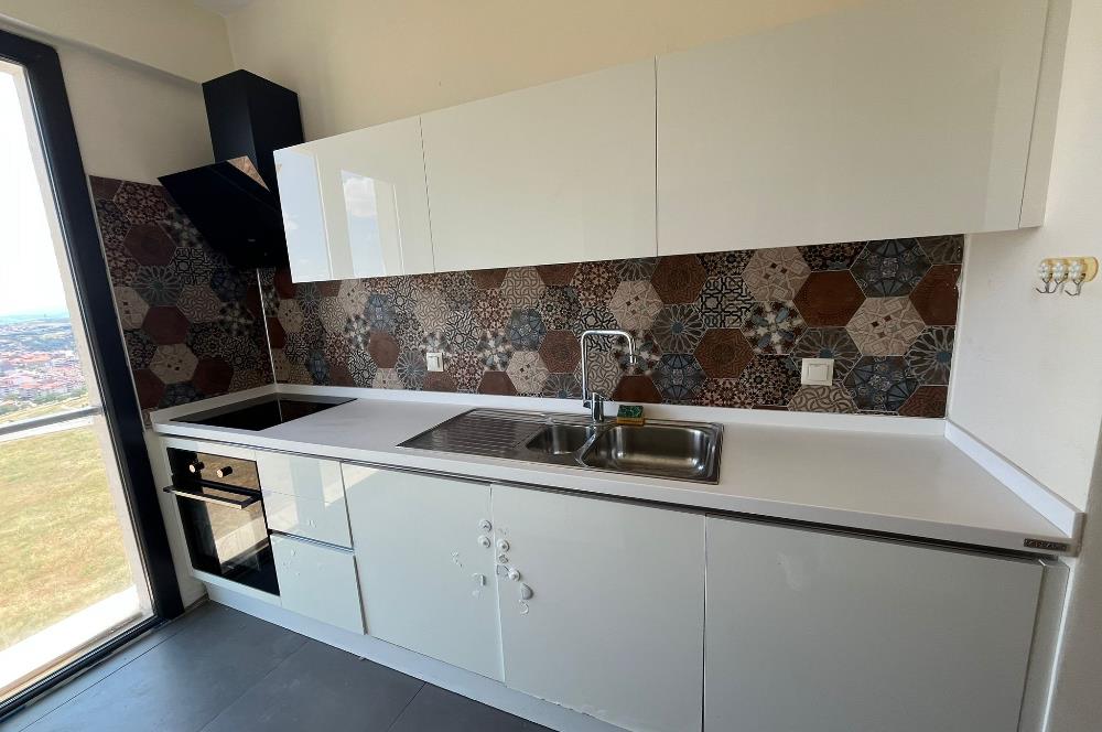 C21 BAL'dan BALTOK SİTESİNDE MANZARALI EBEVEYN BANYOLU 3+1