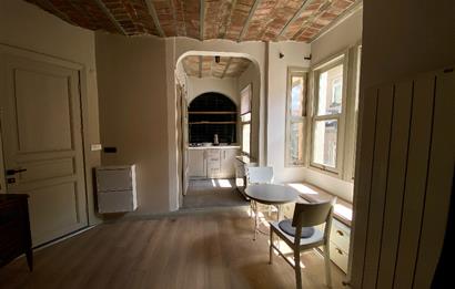 BEYOĞLU'NDA LÜKS 1+1 DAİRE VE 1+0 STÜDYO KİRALIK DAİRE FATURALAR DAHİL FİYAT