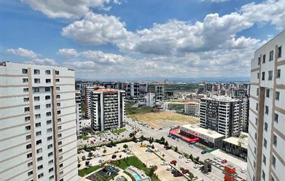 C21 VİZYON'DAN GÖLDE LUXE KONUTLARINDA GİYİNME ODALI ÇİFT BALKONLU BÖLGENİN EŞSİZ DAİRESİ!