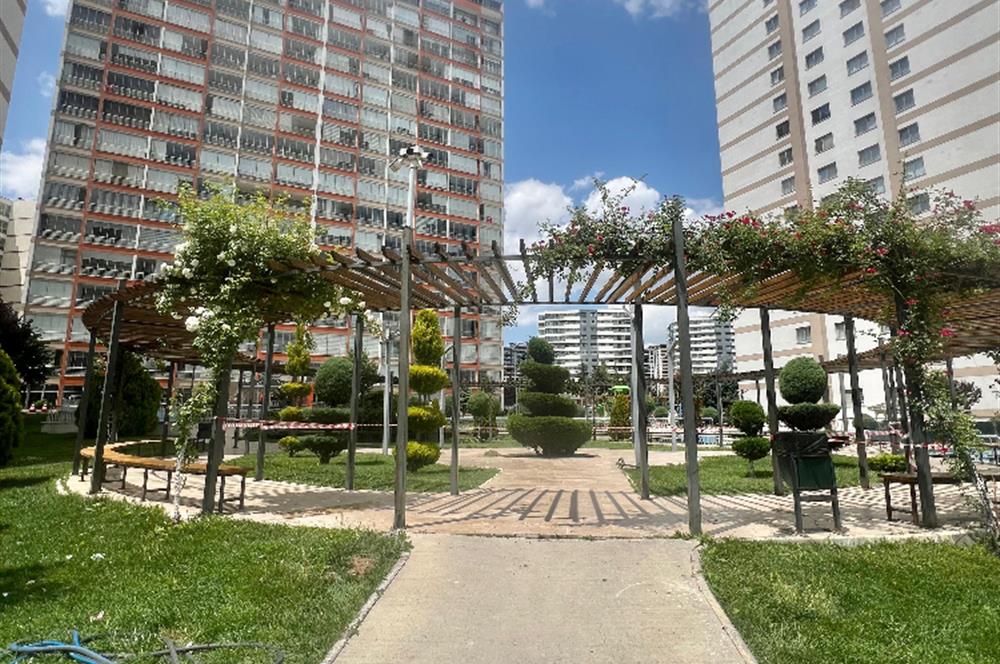 C21 VİZYON'DAN GÖLDE LUXE KONUTLARINDA GİYİNME ODALI ÇİFT BALKONLU BÖLGENİN EŞSİZ DAİRESİ!