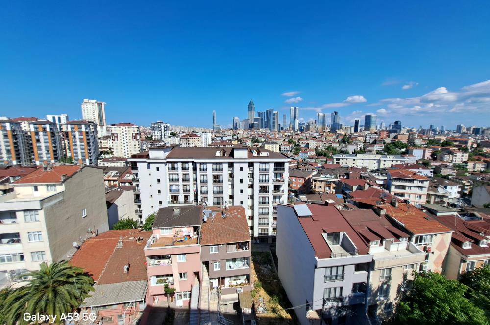 ATAŞEHİR GÜLDİBİ REZİDANS'DA MERKEZİ KONUMDA ÖNÜ AÇIK 2+1