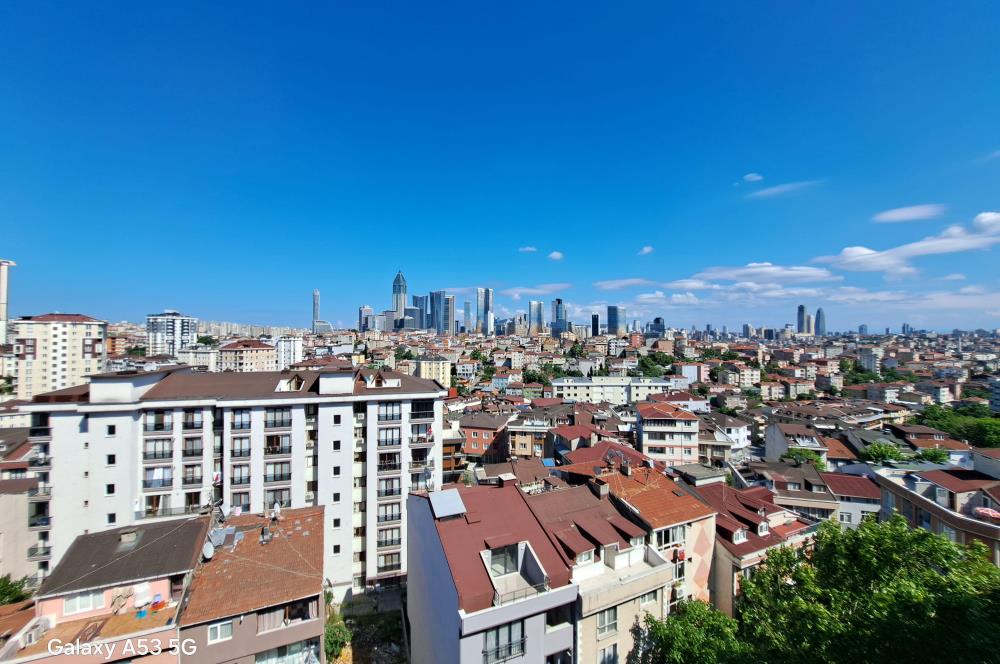 ATAŞEHİR GÜLDİBİ REZİDANS'DA MERKEZİ KONUMDA ÖNÜ AÇIK 2+1
