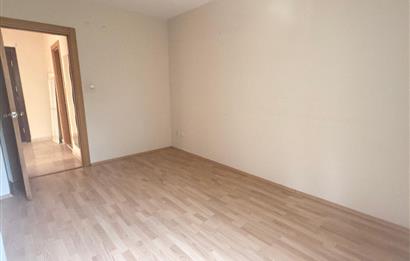 Zekeriyaköy medyakent sitesinde satılık 2+1 daire