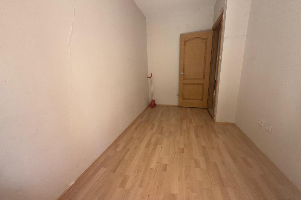 Zekeriyaköy medyakent sitesinde satılık 2+1 daire