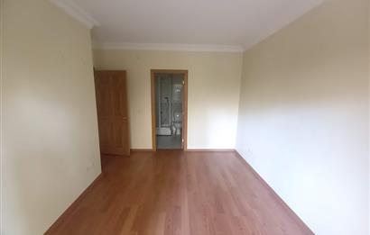 ERENKÖY BAĞDAT CAD.ÇOK YAKIN KİRALIK 2+1 DAİRE