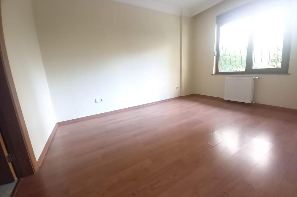 ERENKÖY BAĞDAT CAD.ÇOK YAKIN KİRALIK 2+1 DAİRE