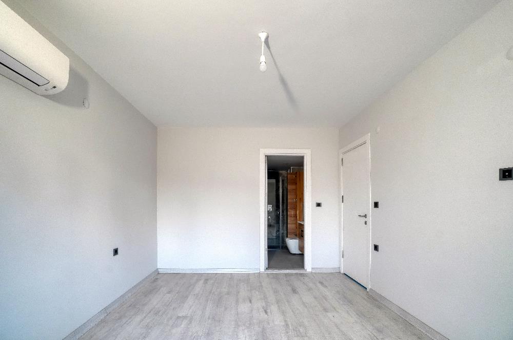 Çiğli/Balatçık Havuzlu Site'de SATILIK 2+1 Kapalı Mutfak Daire
