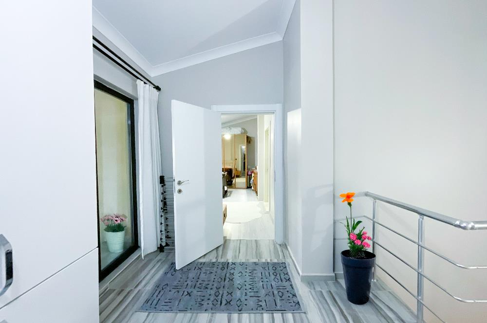 C21 LOCADAN HARİKA KONUMDA 3+1 GENİŞ DUBLEKS DAİRE