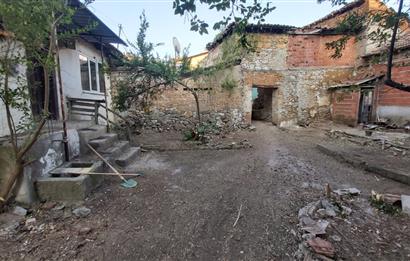 C21 LOCA'DAN BALYA ÇARŞISINDA KONUT VE 2 ADET DÜKKAN 571,77 m²