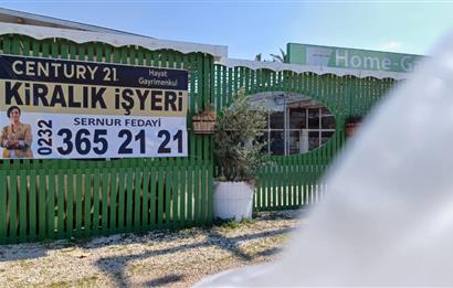 URLA ÇEŞME ANAYOLU ÜZERİNDE 40M CEPHELI 300M2 İSYERI 