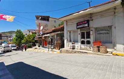 C21 LOCA'DAN BALYA ÇARŞISINDA KONUT VE 2 ADET DÜKKAN 571,77 m²