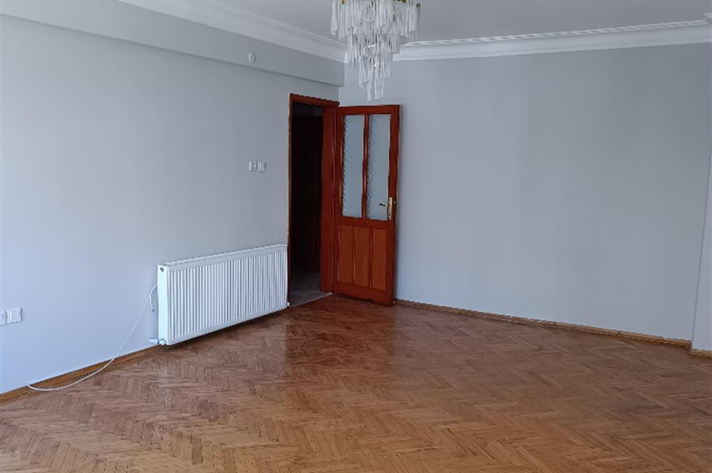 C21 LOCA'DA ATATÜRK MAHALLESİNDE KİRALIK 2+1 DAİRE