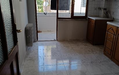 C21 LOCA'DA ATATÜRK MAHALLESİNDE KİRALIK 2+1 DAİRE