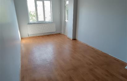 C21 LOCA'DAN SATILIK KULLANIŞLI BAKIMLI 2+1 DAİRE