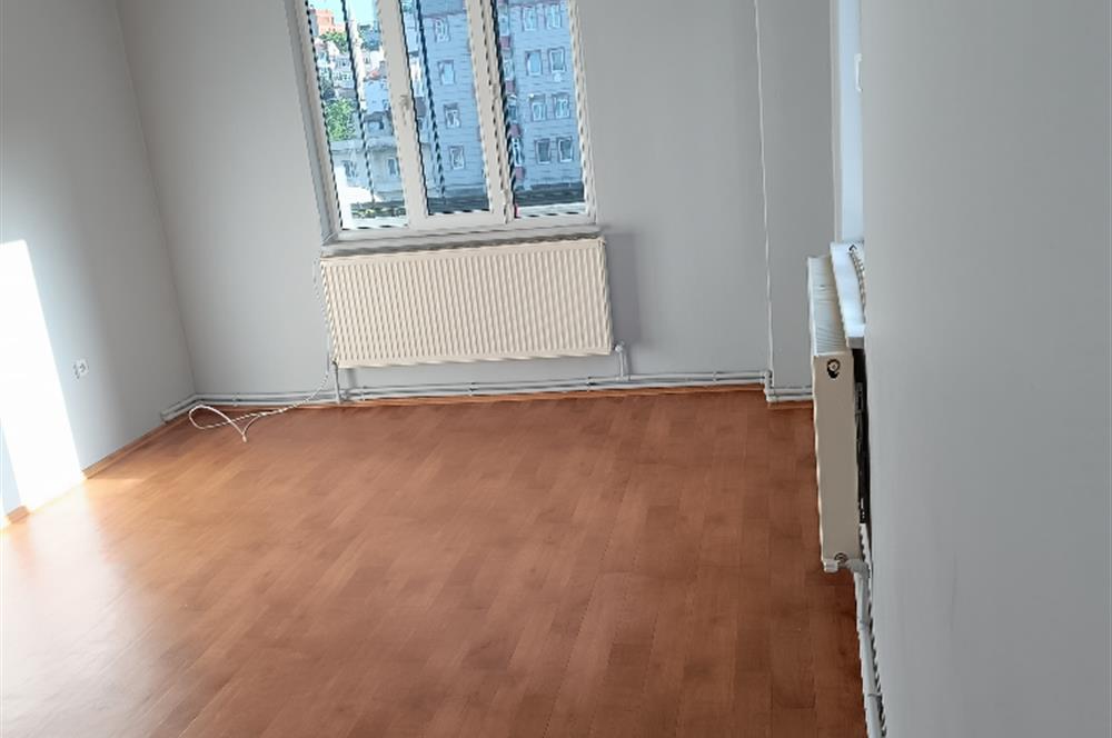 C21 LOCA'DAN SATILIK KULLANIŞLI BAKIMLI 2+1 DAİRE