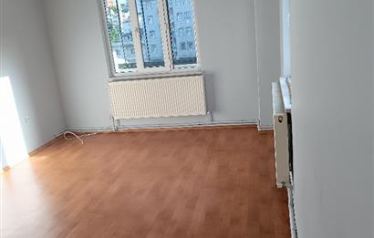 C21 LOCA'DAN SATILIK KULLANIŞLI BAKIMLI 2+1 DAİRE