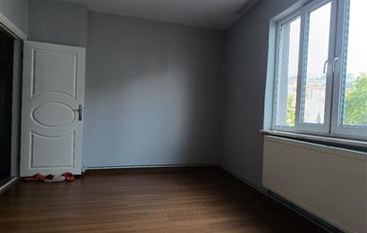 C21 LOCA'DAN SATILIK KULLANIŞLI BAKIMLI 2+1 DAİRE