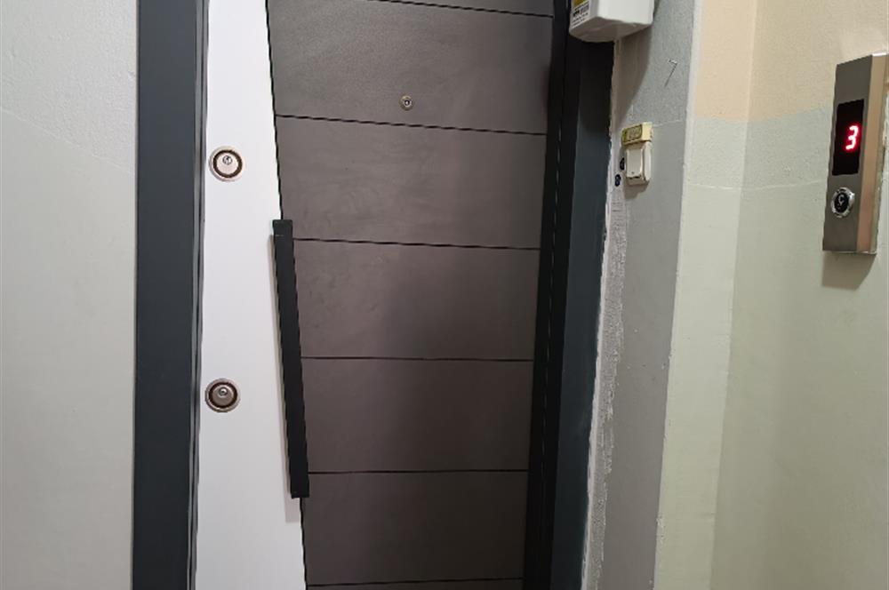 C21 LOCA'DAN SATILIK KULLANIŞLI BAKIMLI 2+1 DAİRE