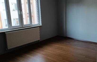 C21 LOCA'DAN SATILIK KULLANIŞLI BAKIMLI 2+1 DAİRE