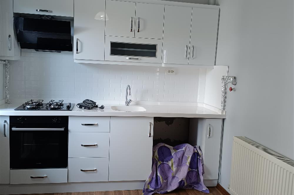 C21 LOCA'DAN SATILIK KULLANIŞLI BAKIMLI 2+1 DAİRE