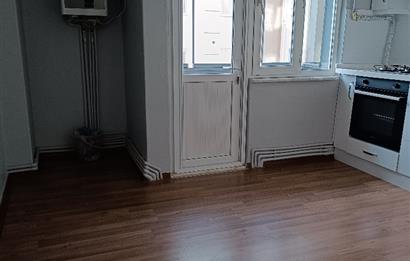 C21 LOCA'DAN SATILIK KULLANIŞLI BAKIMLI 2+1 DAİRE