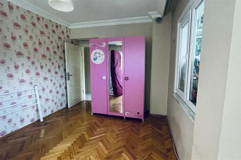 ALTUNİZADE MÜKEMMEL LOKASYONDA GURUR SİTESİ KİRALIK 3+1
