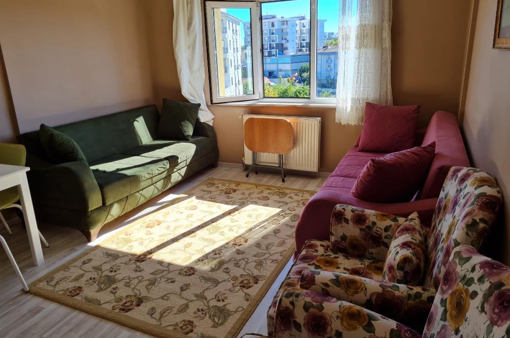 ÇAMLIK MAHALLESİ MANOLYA SİTESİNDE EŞYALI 2+1 KİRALIK DAİRE
