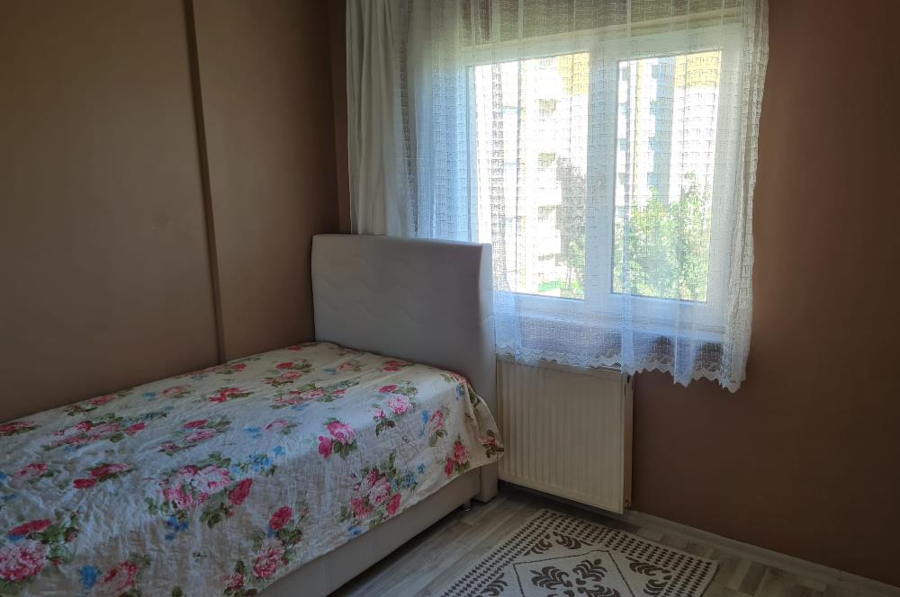 ÇAMLIK MAHALLESİ MANOLYA SİTESİNDE EŞYALI 2+1 KİRALIK DAİRE