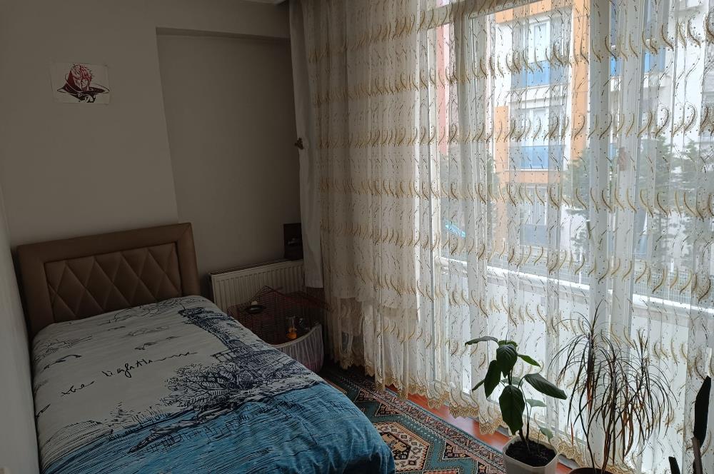 PENDİK ESENLER MAHALLESİNDE SATILIK 3+1 ARA KAT DAİRE