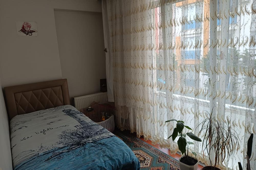 PENDİK ESENLER MAHALLESİNDE SATILIK 3+1 ARA KAT DAİRE