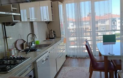 CENTURY 21 VİZYON'DAN GÜNDÜZ ÖKÇÜN BULVARINDA KİRALIK 2+1 DAİRE