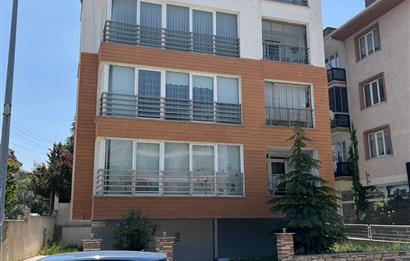 CENTURY 21 VİZYON'DAN GÜNDÜZ ÖKÇÜN BULVARINDA KİRALIK 2+1 DAİRE