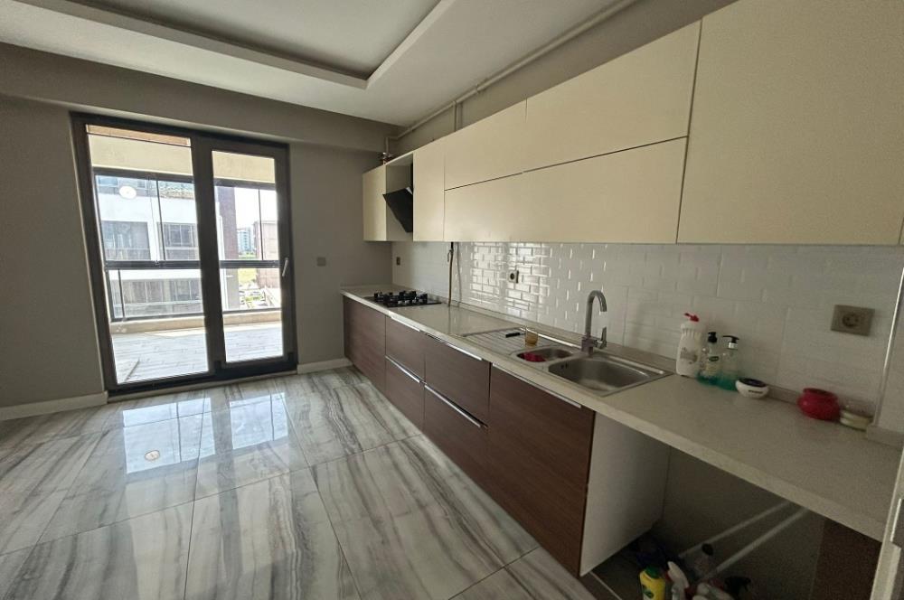 Ertuğrul Mah.Bulvarda lüx 5+2 Kiralık Dubleks Daire