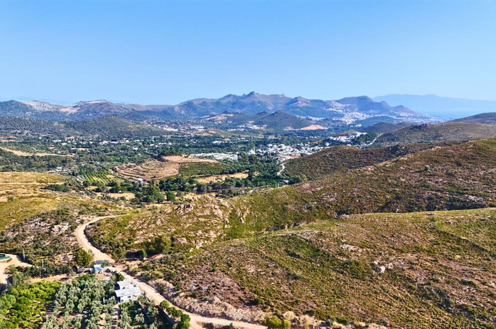 Bodrum Dereköy'de İmara Yakın Konumda Yatırıma Uygun Tarla
