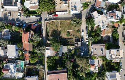 Eskiçeşme'de Satılık Tek Katlı Kagir Ev, Tiny House ve Bahçesi