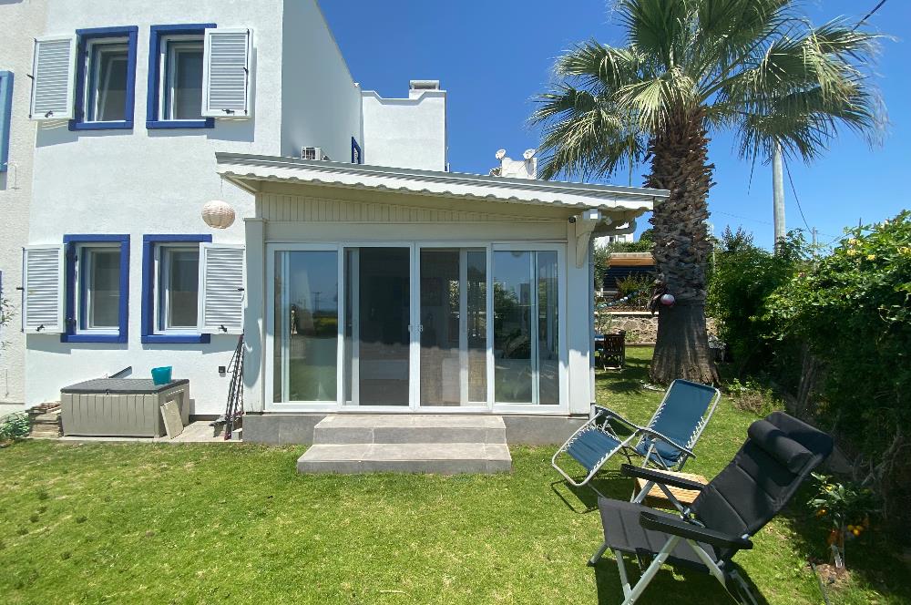 Bodrum Ortakent Yahşi’de Özel Kum Plajlı - Havuzlu Site İçerisinde Kiralık Deniz Manzaralı Müstakil Bahçeli Dubleks
