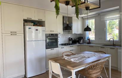 Bodrum Ortakent Yahşi’de Özel Kum Plajlı - Havuzlu Site İçerisinde Kiralık Deniz Manzaralı Müstakil Bahçeli Dubleks