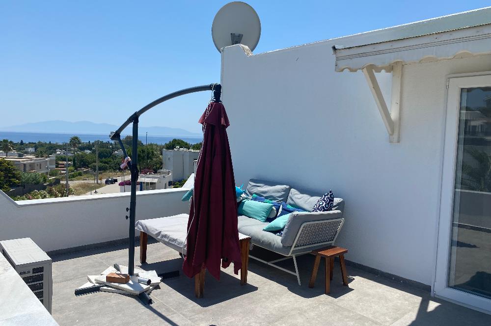 Bodrum Ortakent Yahşi’de Özel Kum Plajlı - Havuzlu Site İçerisinde Kiralık Deniz Manzaralı Müstakil Bahçeli Dubleks