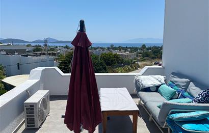 Bodrum Ortakent Yahşi’de Özel Kum Plajlı - Havuzlu Site İçerisinde Kiralık Deniz Manzaralı Müstakil Bahçeli Dubleks