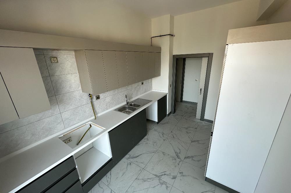 CENTURY21 UZMANDAN ÇÖMLEKÇİ TOKİ'DE LÜKS KİRALIK 2+1 REZİDANS