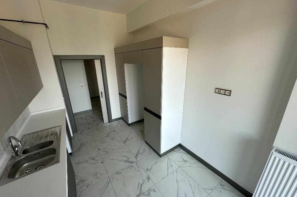 CENTURY21 UZMANDAN ÇÖMLEKÇİ TOKİ'DE LÜKS KİRALIK 2+1 REZİDANS